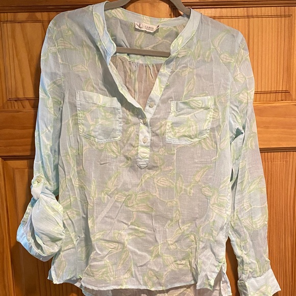 Carve Designs Light Blue and Green Blouse - Picture 1 of 4